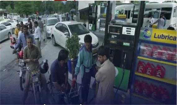 قیمت هر لیتر بنزین در پاکستان چقدر تمام می‌شود؟