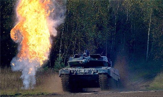 اوکراین: در مرحله نخست 120 تا 140 تانک از ائتلاف 12 کشور غربی تحویل می‌گیریم