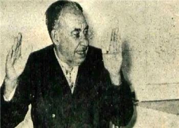 مردی که برای نجات مسجد شاه اصفهان بیخانمان شد!