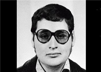 کارلوس شغال دستگیر شد؛ 23 مرداد 1373