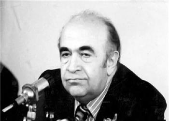 هویدا: در ورودی باشگاه انگلیس ها در اهواز نوشته بودند: ورود برای ایرانی و سگ قدغن/ وبدئو